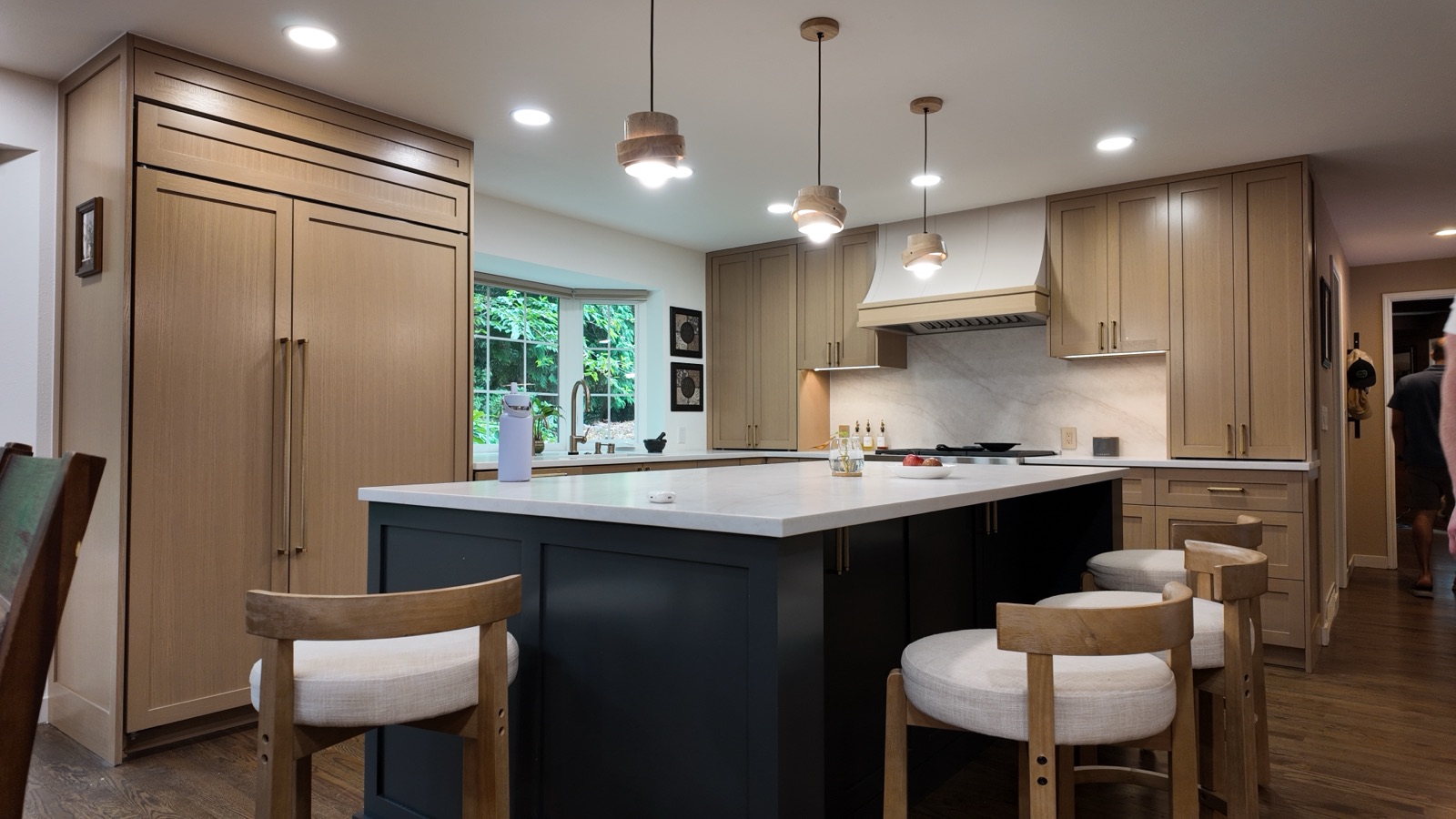 Custom oak cabinetry, Bellevue